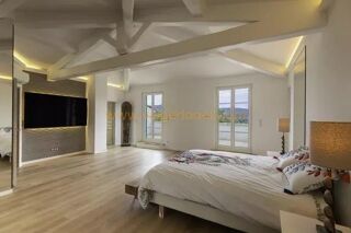  Maison � vendre 8 pi�ces 298 m� Le plan-de-la-tour