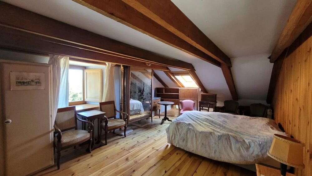 Vente Appartement Ferme avec plus de 13.5 hectares et tang proche du centre du vi Le chambon-sur-lignon