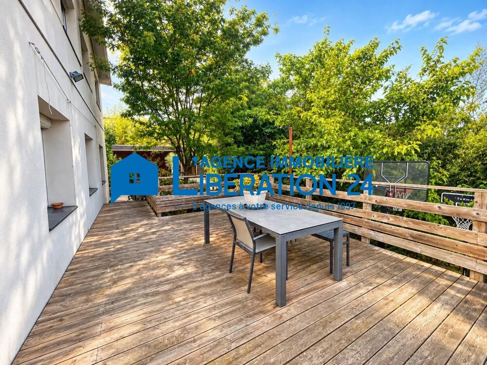 Vente Maison Maison 130 m² Terrain 639 m²  5 Chambres Piscine Unieux