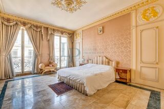  Appartement à vendre 5 pièces 184 m²