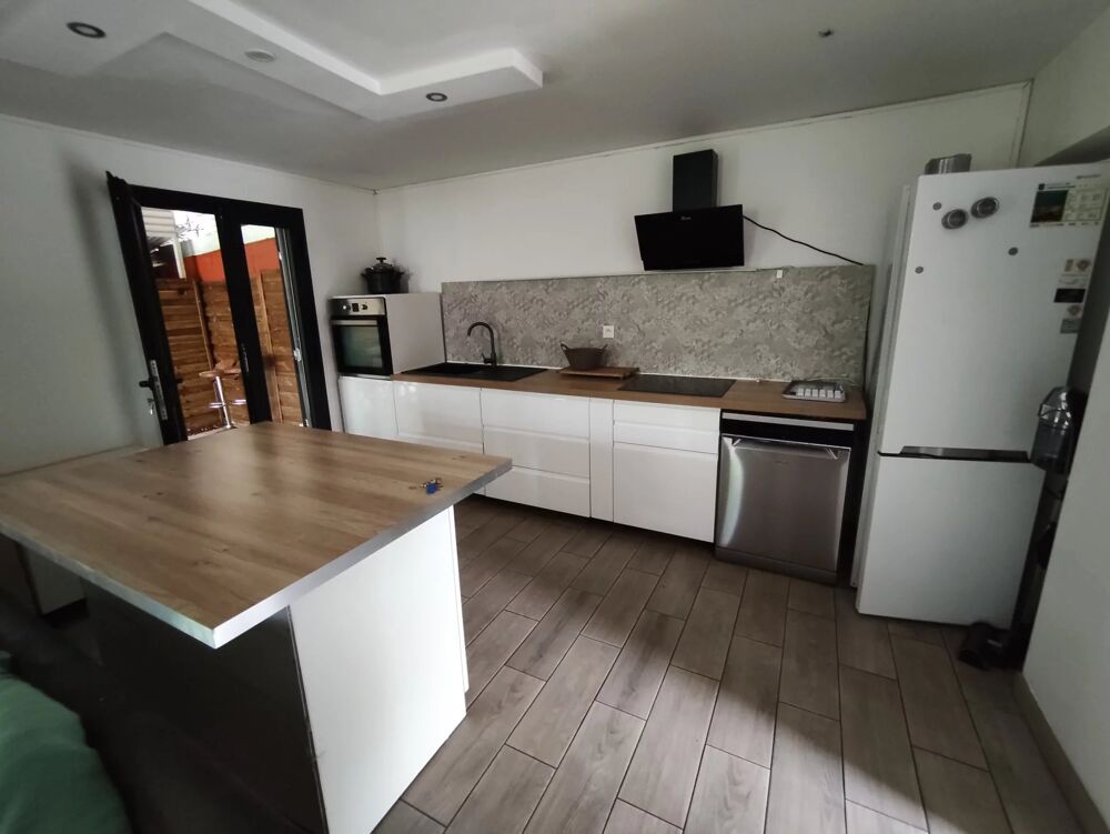 Location Maison AB46 - MAISON T4 MEUBLÉE – SAINT-PIERRE Saint-pierre