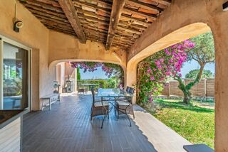  Maison à vendre 7 pièces 243 m²