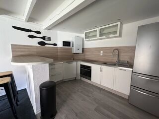  Appartement à louer 2 pièces 63 m²