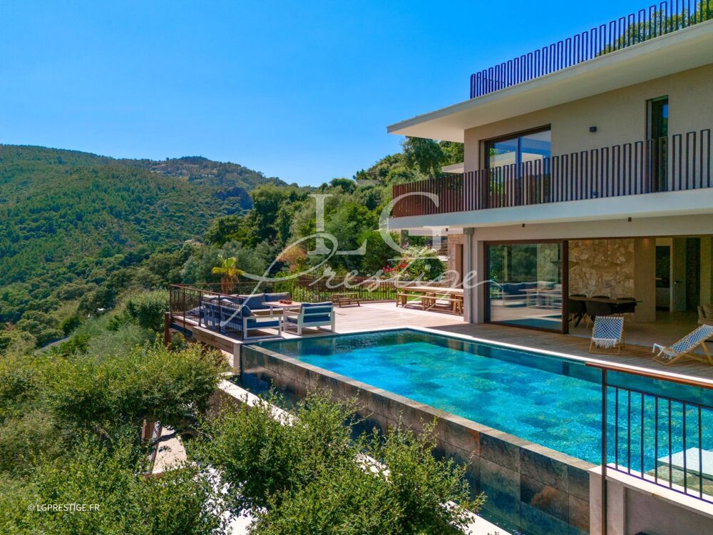 À 10 min de Mandelieu  Villa darchitecte dans domaine fermé