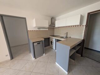  Appartement à louer 2 pièces 25 m²