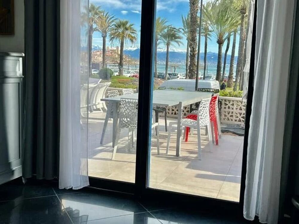Location Maison ANTIBES - Villa face à la mer meublée de type 6 - 131m² Antibes