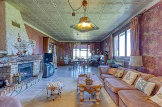  Maison à vendre 10 pièces 218 m²