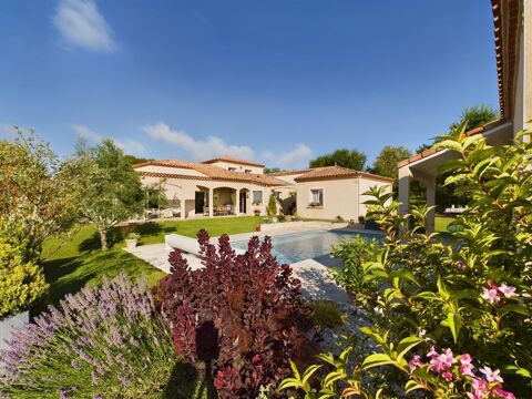 Magnifique maison contemporaine.... 385000 Montaigu-de-Quercy (82150)