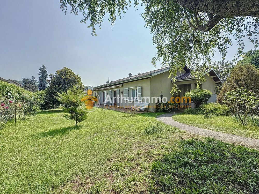À vendre - Maison avec jardin arboré de 830 m²  Ruy-Montceau