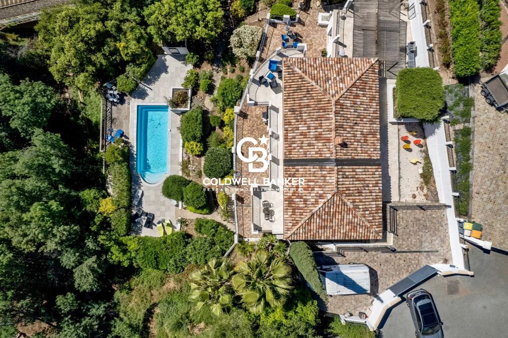 à vendre  Maison Saint-Raphaël (83700)