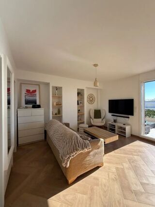 Location Appartement Logement 2 pièces avec terrasse de 27m² et balcon Antibes