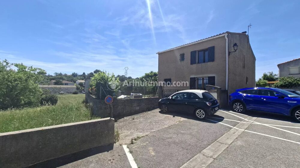 Maison 7 pièces 168 m² · à Berriac · 168 m² · 203 000 €