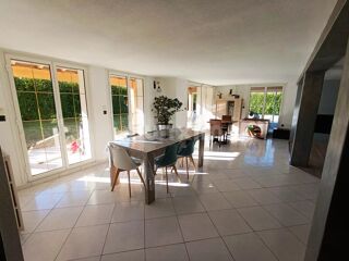  Villa � vendre 8 pi�ces 217 m�