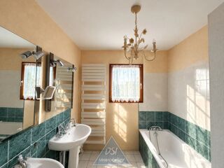 Vente Maison TRAMOYES – VILLA DE PLAIN-PIED – 107 m² HABITABLES – SOUS-SOL CO Tramoyes