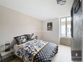  Appartement à louer 2 pièces 63 m²