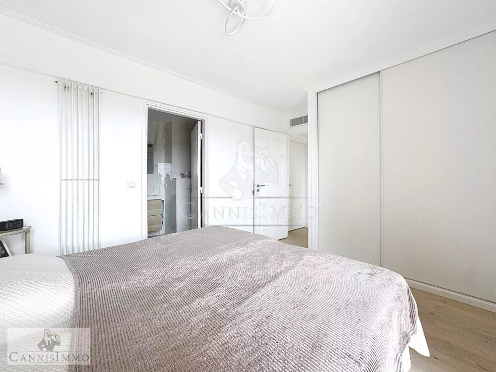 � vendre  Appartement Mandelieu-la-Napoule (06210)