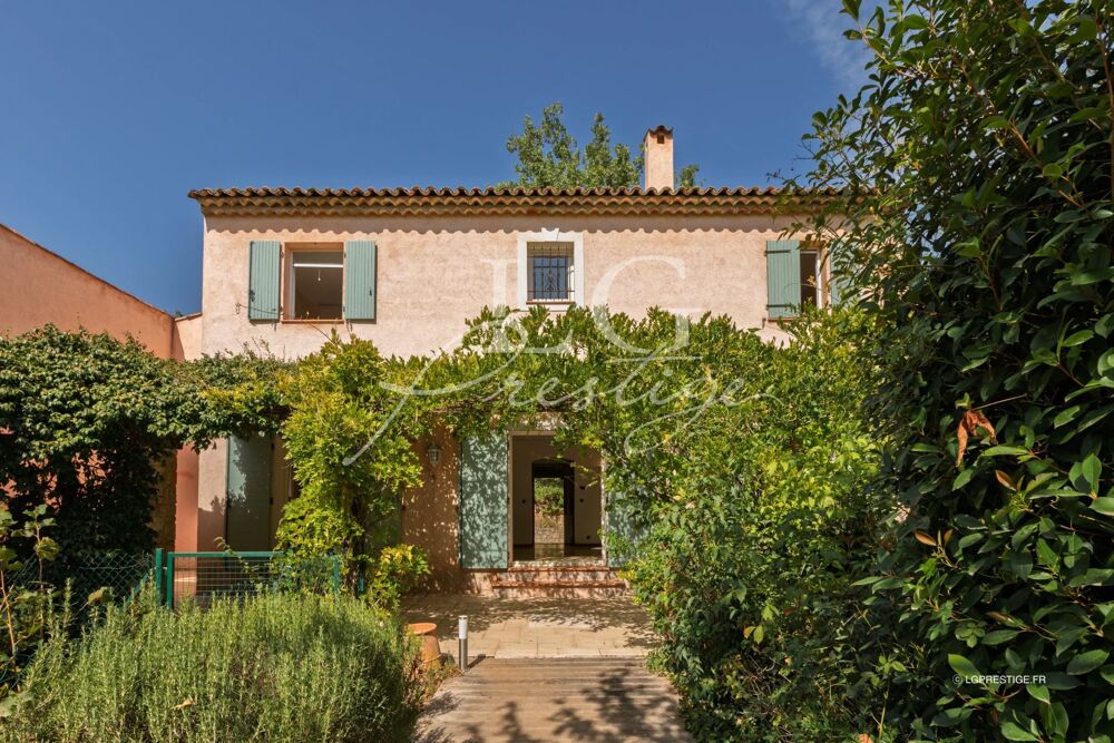 Bastide provençale avec piscine et jardin paysager  Fayence