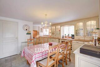  Maison � vendre 7 pi�ces 220 m�