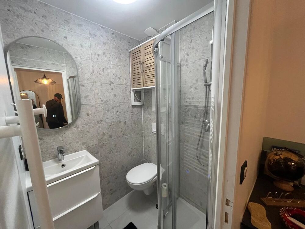CHAMBRE MEUBLEE - CENTRE VILLE