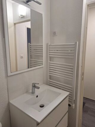  Appartement à louer 1 pièce 24 m²