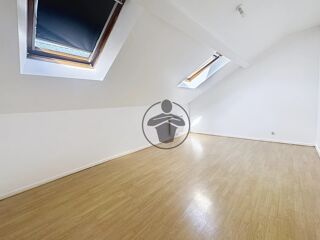  Appartement à louer 3 pièces 73 m²