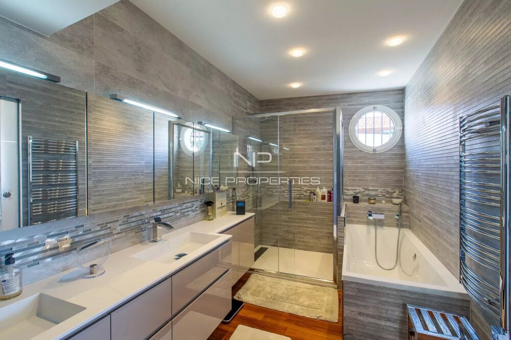  vendre  Villa Nice (06200)