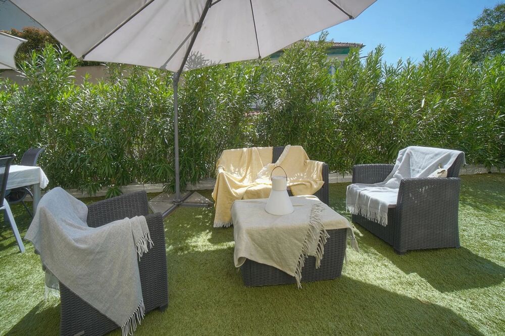 Vente Appartement Spacieux Duplex à Antibes - Grandes terrasses et piscine avec ja Antibes