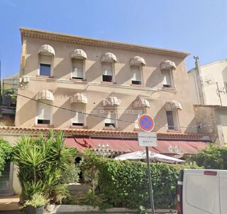  Immeuble � vendre 12 pi�ces 337 m�