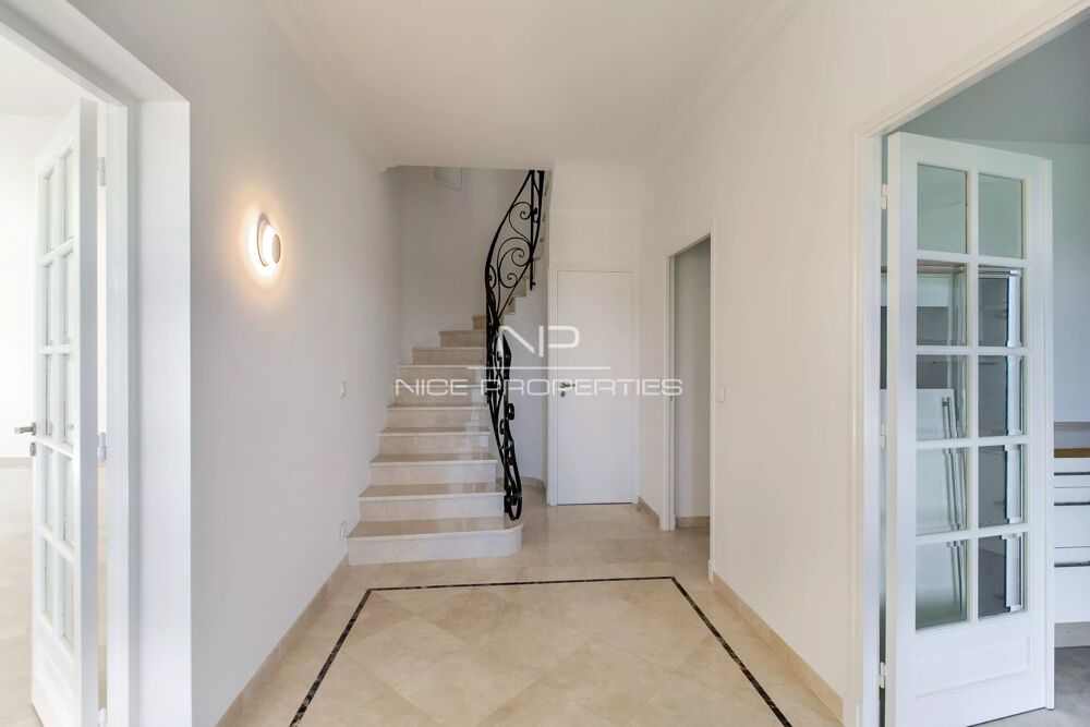 � vendre  Villa Antibes (06600)