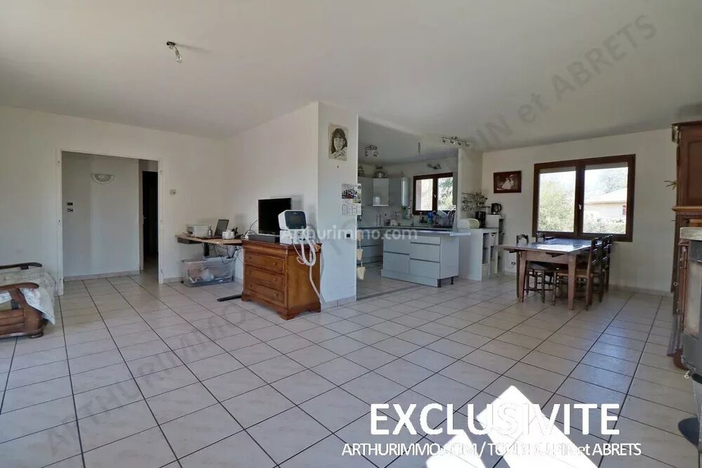 Vente Maison 7000 M² DE NATURE et UNE MAISON PLAIN-PIED Les abrets en dauphiné