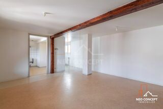  Immeuble � vendre 15 + pi�ces 500 m�