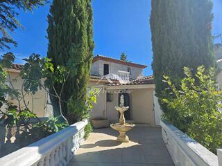  Maison  vendre 6 pices 208 m