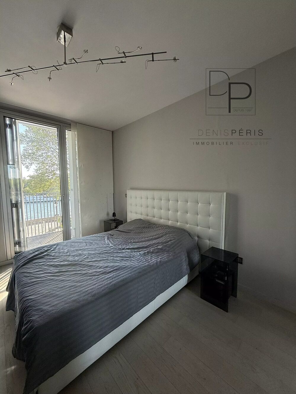 � vendre  Appartement Paris 4