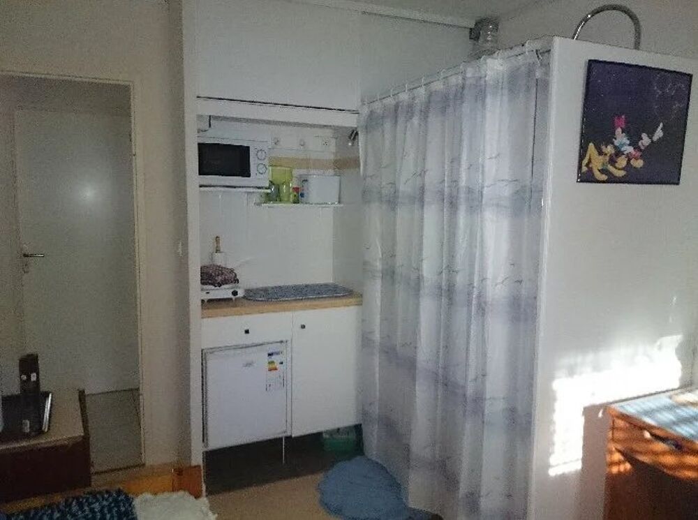 STUDIO CHEZ L'HABITANT AVEC PARKING ET PATIO