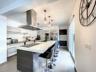  Maison  vendre 7 pices 190 m