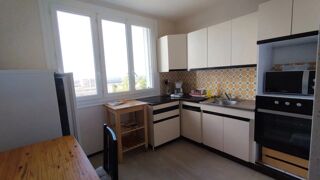  Appartement à louer 2 pièces 45 m²
