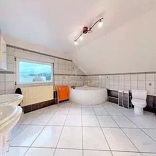  Maison à vendre 7 pièces 195 m²