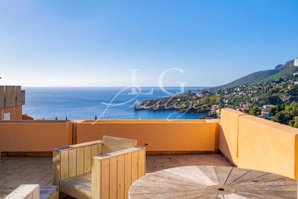 Théoule-sur-Mer : villa sur le toit avec vue panoramique sur la