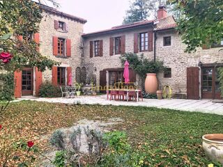  Maison à vendre 12 pièces 355 m²