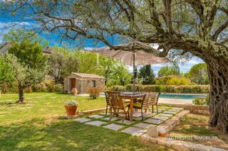  Villa � vendre 5 pi�ces 221 m�