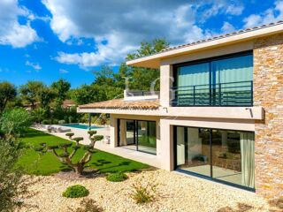  Villa à vendre 6 pièces 240 m²