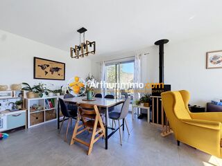 Vente Maison Villa récente, sur les hauteurs. Bourgoin-jallieu