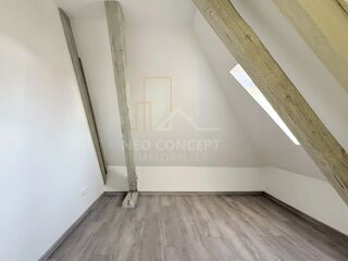  Appartement à louer 2 pièces 40 m²