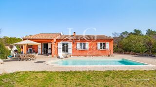 Vente Maison Callian – Villa plain-pied 4 chambres avec piscine, au calme Callian