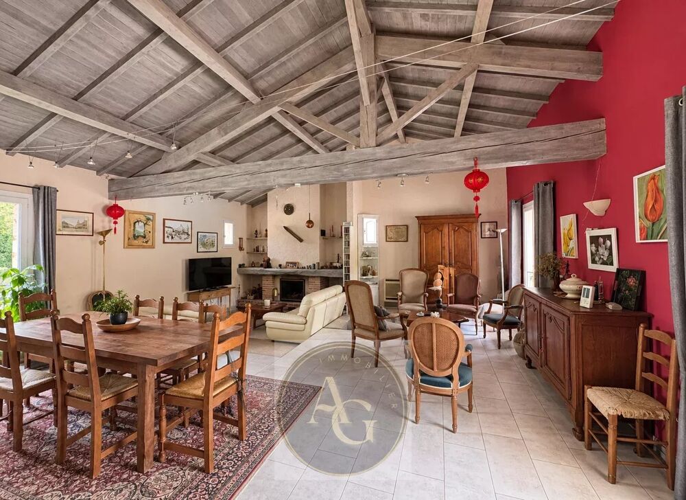 Vente Maison Maison T6 de 175 m² sur terrain de 2 ha avec piscine et tennis Laurac