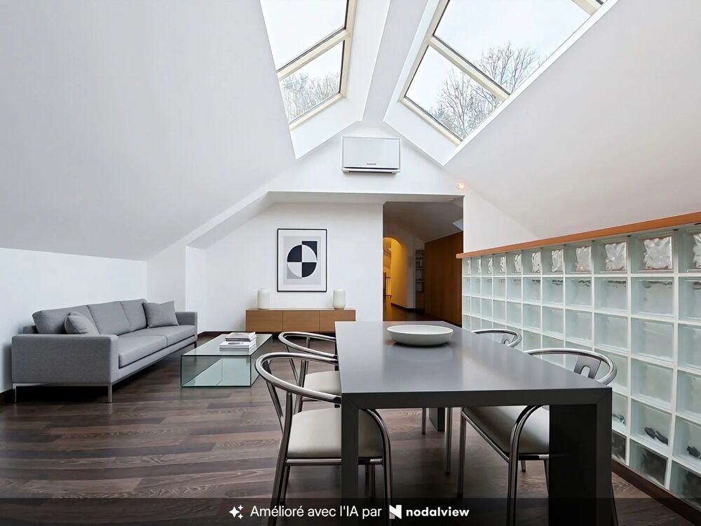 LAON  SUPERBE DUPLEX 145 m² AVEC TERRASSE PANORAMIQUE, PARKINGS