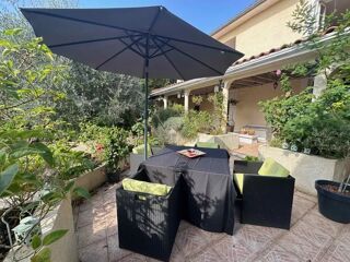  Villa � vendre 15 + pi�ces 384 m�