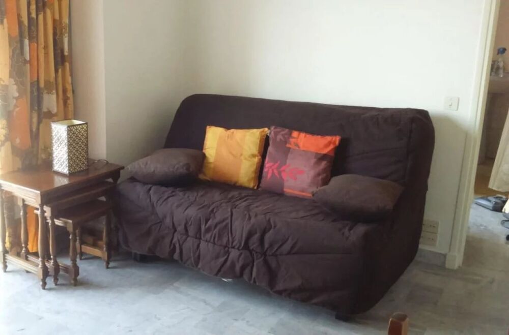 Location Appartement Charmant F1 de 22m² avec balcon Antibes