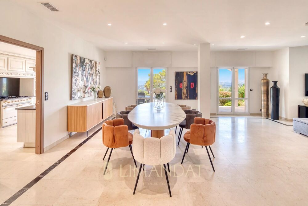 Mougins, villa au calme  6 chambres  Piscine  Vue sur les col