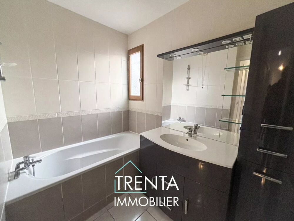 Vente Appartement Appartement T4 d'une surface de 101 m² sur la commune de EYBENS Eybens